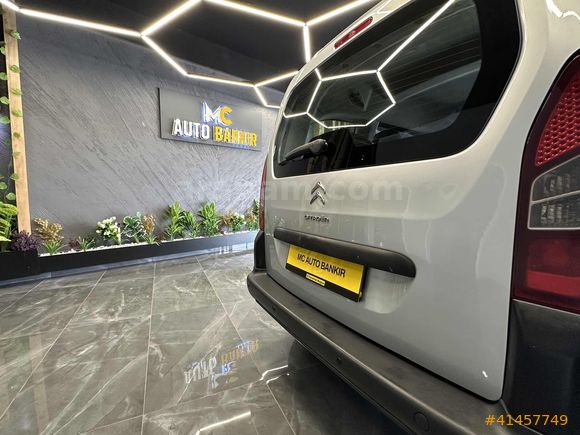 MC AUTO BANKIR DAN 2 Cİ SAHİBİNDEN ÇOK TEMİZ BERLİNGO