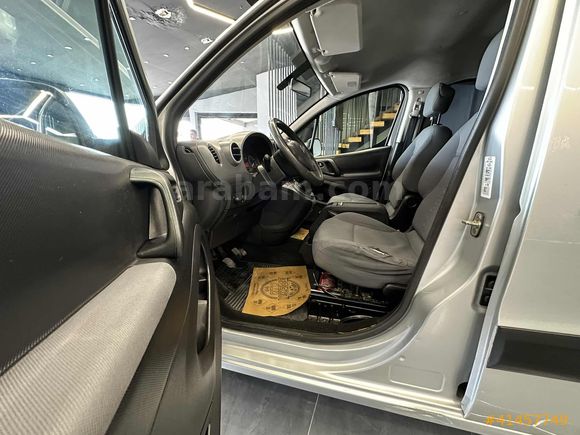 MC AUTO BANKIR DAN 2 Cİ SAHİBİNDEN ÇOK TEMİZ BERLİNGO