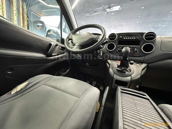 MC AUTO BANKIR DAN 2 Cİ SAHİBİNDEN ÇOK TEMİZ BERLİNGO