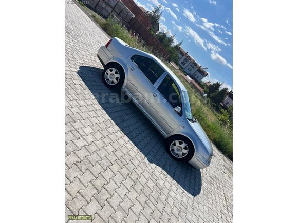WOLKSWSGEN BORS 1.6 16 VALF COMFORLİNE