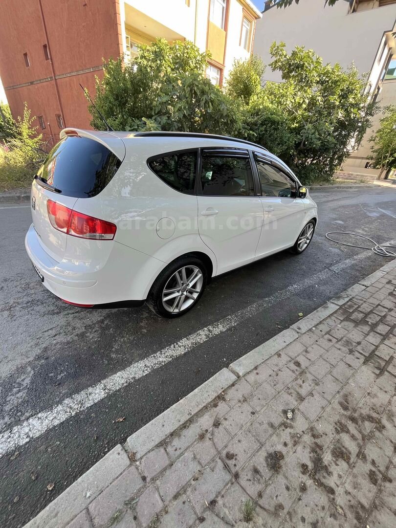 Sahibinden Seat Altea 1.6 TDI I-Tech XL 2014 Model Kocaeli 127.000 km Beyaz 5