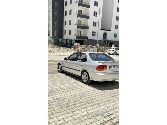 Sahibinden Honda Civic 1.4 i S 1999 Model 