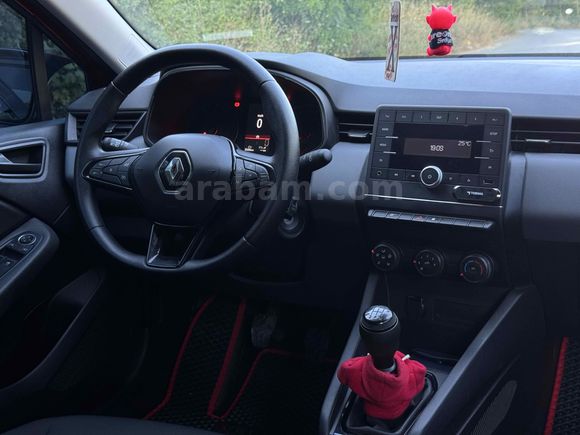 Alev Kırmızı Renault Clio 1.0 SCe Joy 2023 Model 
