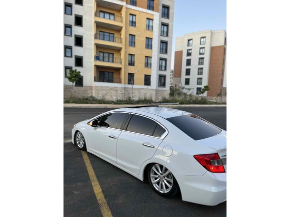 Sahibinden Honda Civic 1.6i VTEC Eco Elegance 2013 Model 