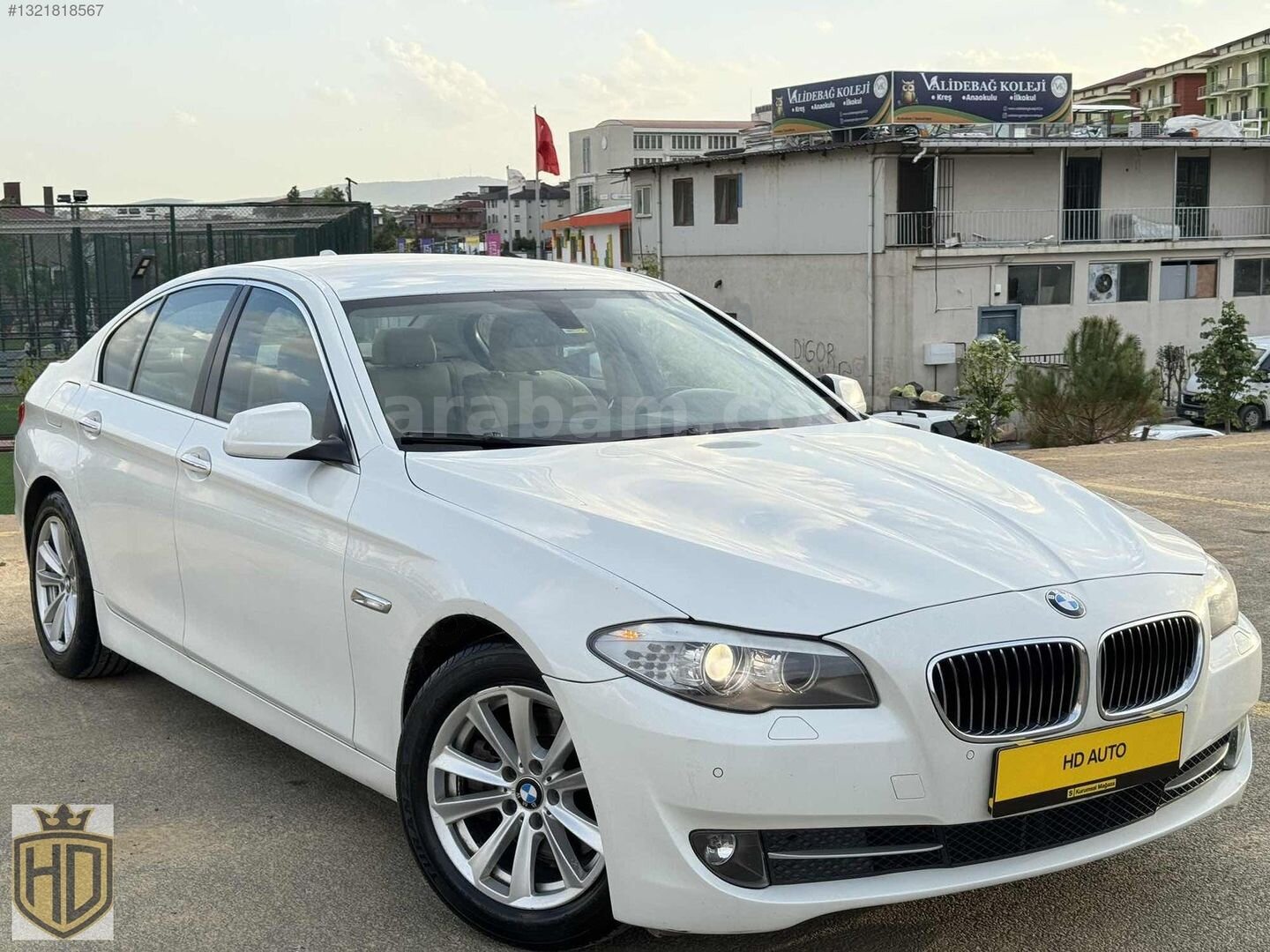 Galeriden BMW 5 Serisi 520d Comfort 2012 Model İstanbul 239.900 km Beyaz 1
