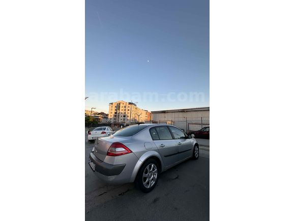 Sahibinden Renault Megane 1.5 dCi Expression 2008 Model  425.000 km Gri (titanyum)