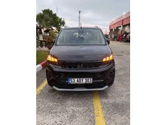 Sahibinden Peugeot Rifter 1.5 BlueHDI GT 2025 Model 