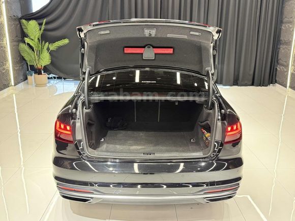 AYTEKİN AUTODAN DEĞIŞENSIZ AUDİ A4 ADVANCED DÜŞÜK KM