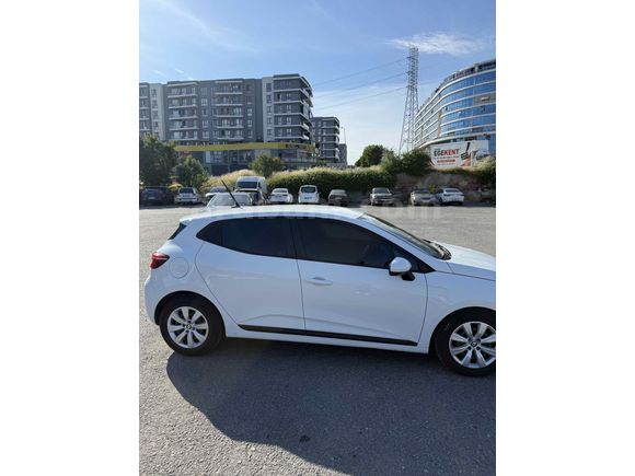 Sahibinden Renault Clio 1.0 SCe Joy 2022 Model 