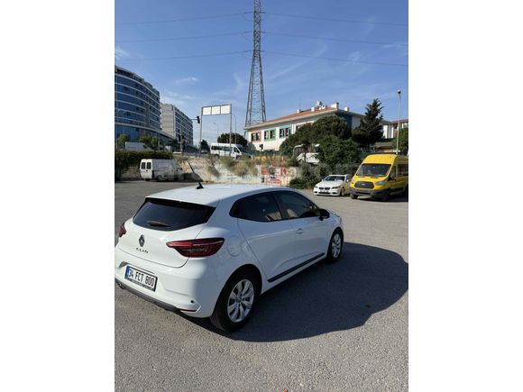 Sahibinden Renault Clio 1.0 SCe Joy 2022 Model 