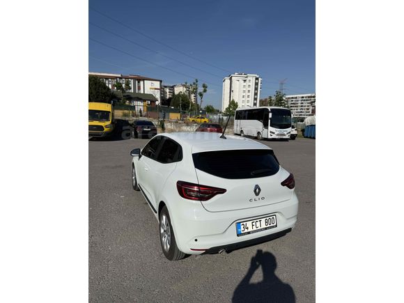 Sahibinden Renault Clio 1.0 SCe Joy 2022 Model 