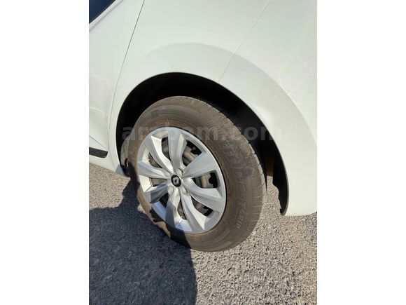 Sahibinden Renault Clio 1.0 SCe Joy 2022 Model 