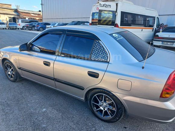 Sahibinden Hyundai Accent 1.3 Admire 2006 Model 