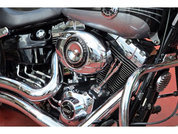-NCR- HARLEY DAVİDSON BREAKOUT FXSB HARD CANDY CUSTOM