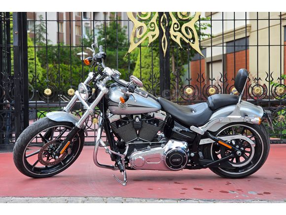 -NCR- HARLEY DAVİDSON BREAKOUT FXSB HARD CANDY CUSTOM