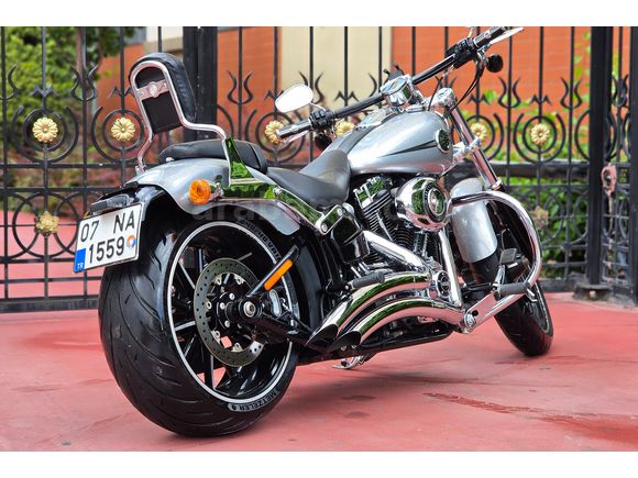-NCR- HARLEY DAVİDSON BREAKOUT FXSB HARD CANDY CUSTOM