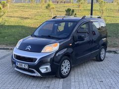 ÇİFT SÜRGÜ ARKA TEK KAPAK 1.4 DİZEL NEMO