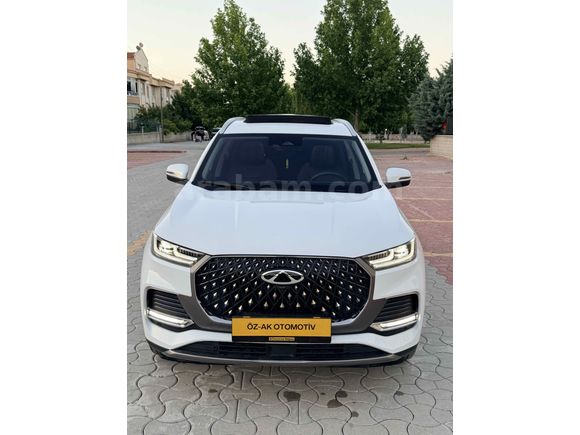 ÖZ-AK OTOMOTİVDEN HATASIZ BOYASIZ DEĞİŞENSİZ %20KDV YETKİLİ SERVİS BAKIMLI 