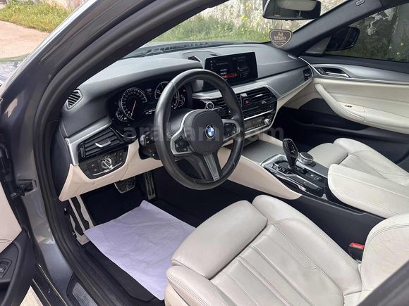 2017 BMW 5.20D EXECUTIVE M SPORT ADAPTİF HARMAN GESTURE FULL