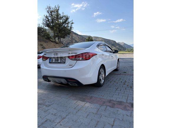 Sahibinden Hyundai Elantra 1.6 D-CVVT Mode Plus 2012 Model Ankara