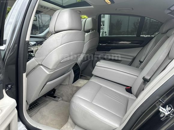 KIZILKAYA AUTO // BMW 730D