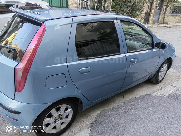 Sahibinden Fiat Punto 1.4 Dynamic 2004 Model ağır hasar kayıtlı