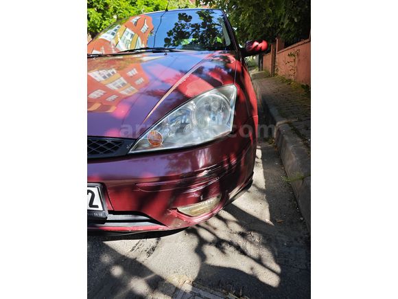 Sahibinden Ford Focus 1.6 Ghia 2001 Model 