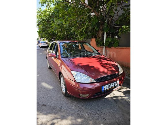 Sahibinden Ford Focus 1.6 Ghia 2001 Model 