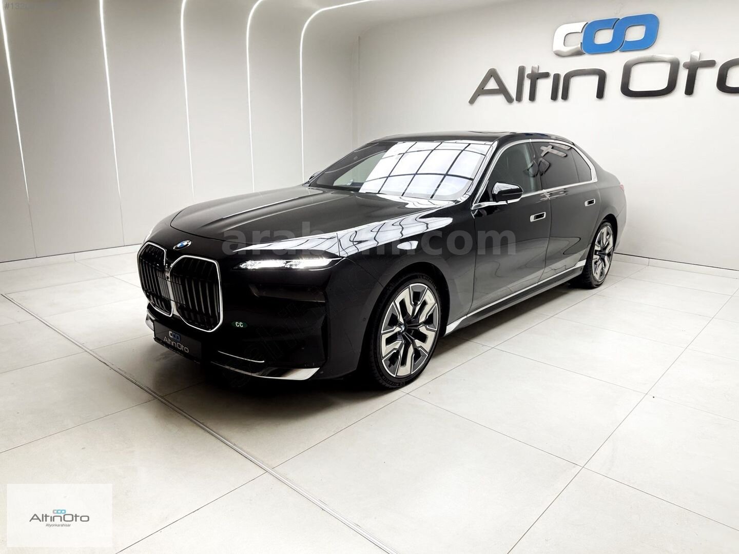 Galeriden BMW 7 Serisi 740d xDrive Pure Excellence 2023 Model Muğla 49.000 km Siyah 2