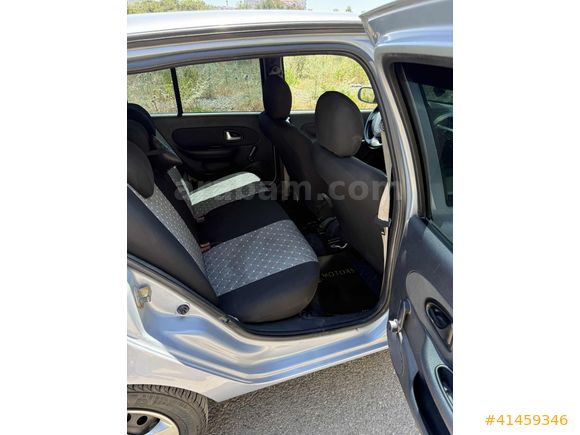 SNF MOTORS'DAN Clio 1.5 DCI Dynamique 2005