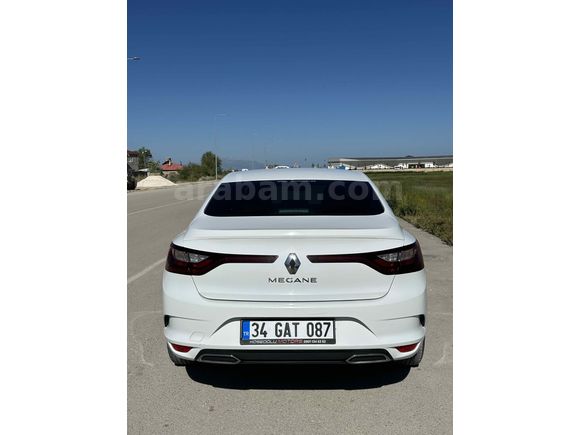 SAHİBİNDEN 52000 KM HATASIZ BOYASIZ