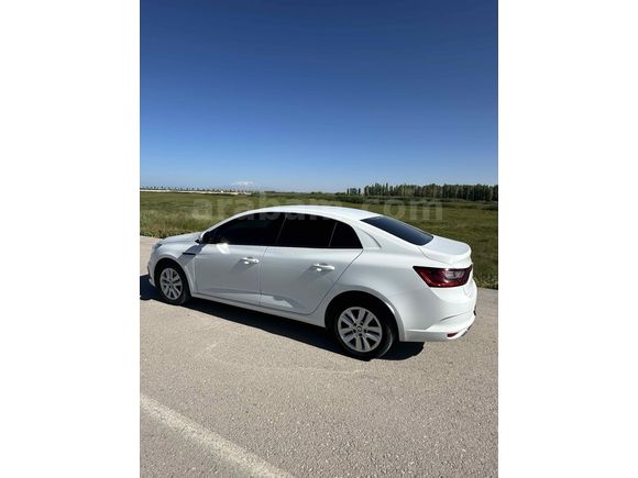 SAHİBİNDEN 52000 KM HATASIZ BOYASIZ
