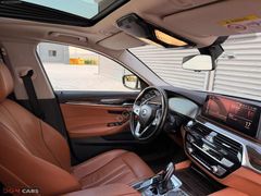 2021 MODEL BMW 5.20i LUXURY LİNE İÇİ TABA