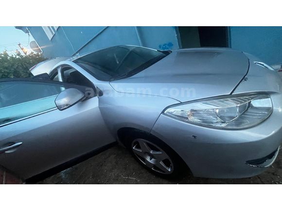 Sahibinden Renault Fluence 1.5 dCi Business 2012 Model