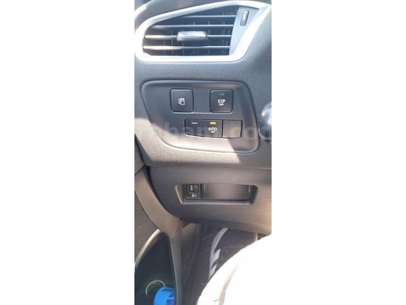 Sahibinden Citroen C4 1.6 e-HDi Confort 2012 Model