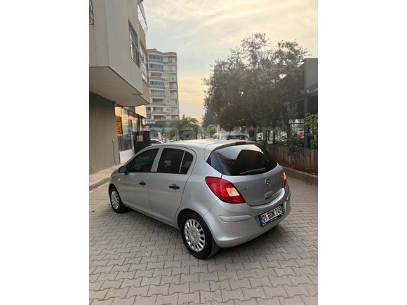 Sahibinden Opel Corsa  hatasız boyasız 