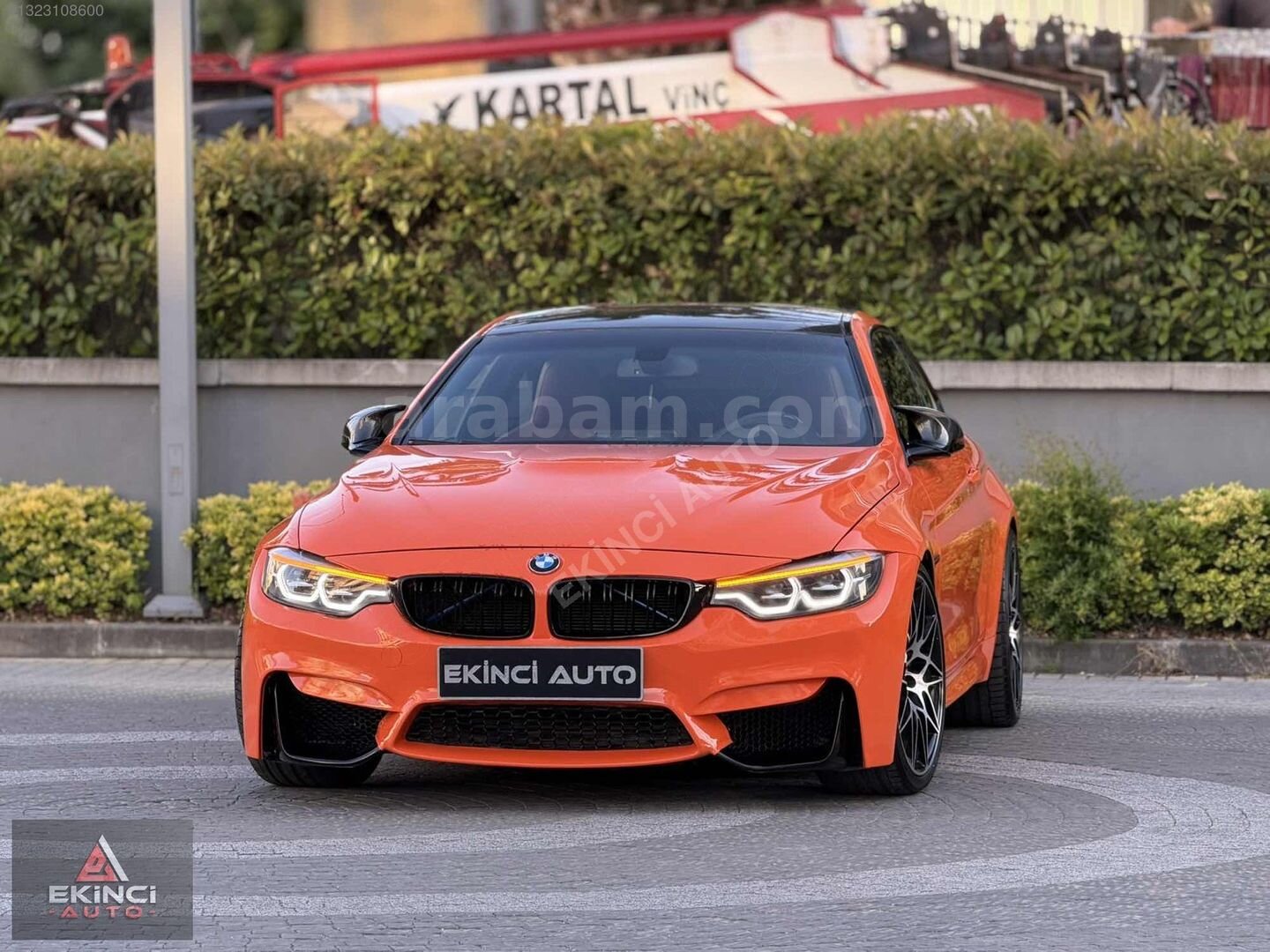 Galeriden BMW M Serisi M4 Competition 2015 Model İstanbul 124.000 km Turuncu 3