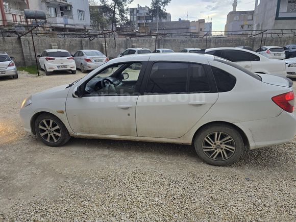 Sahibinden Renault Symbol 1.5 dCi Expression 2012 Model  302.000 km Beyaz