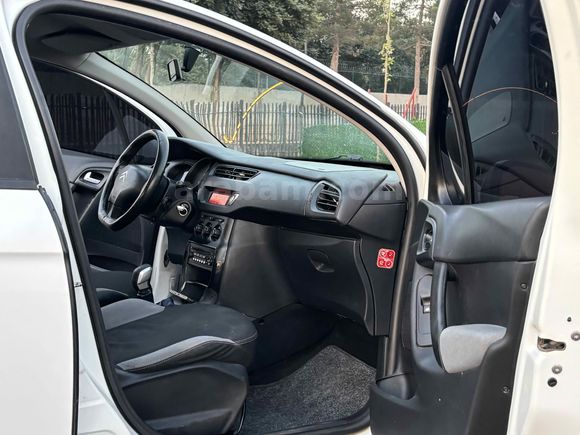 Sahibinden Citroen C3 1.4 HDi Attraction 2012 Model 