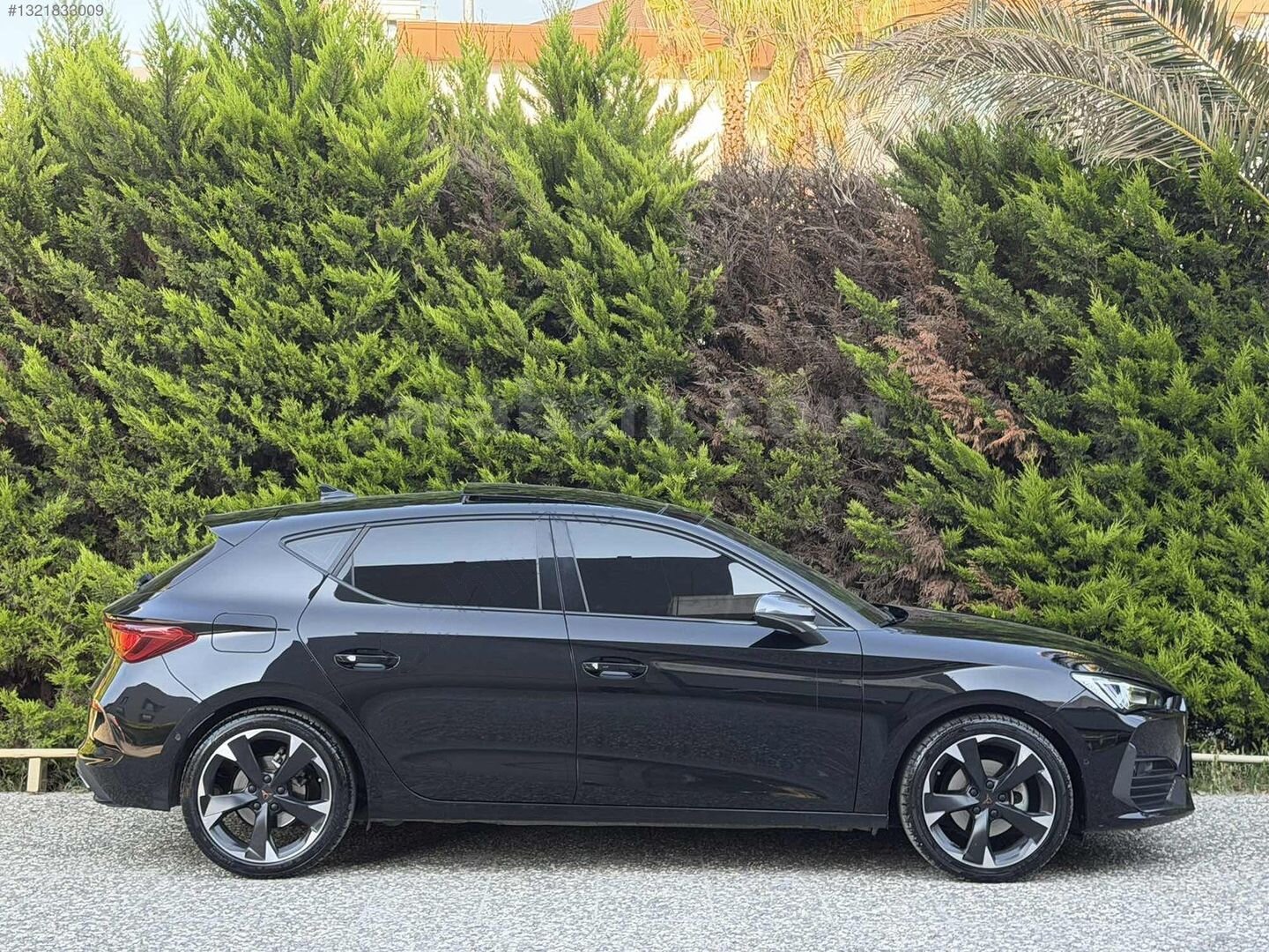 Galeriden Cupra Leon 1.5 eTSI Standart 2023 Model Bursa 72.000 km Siyah 5