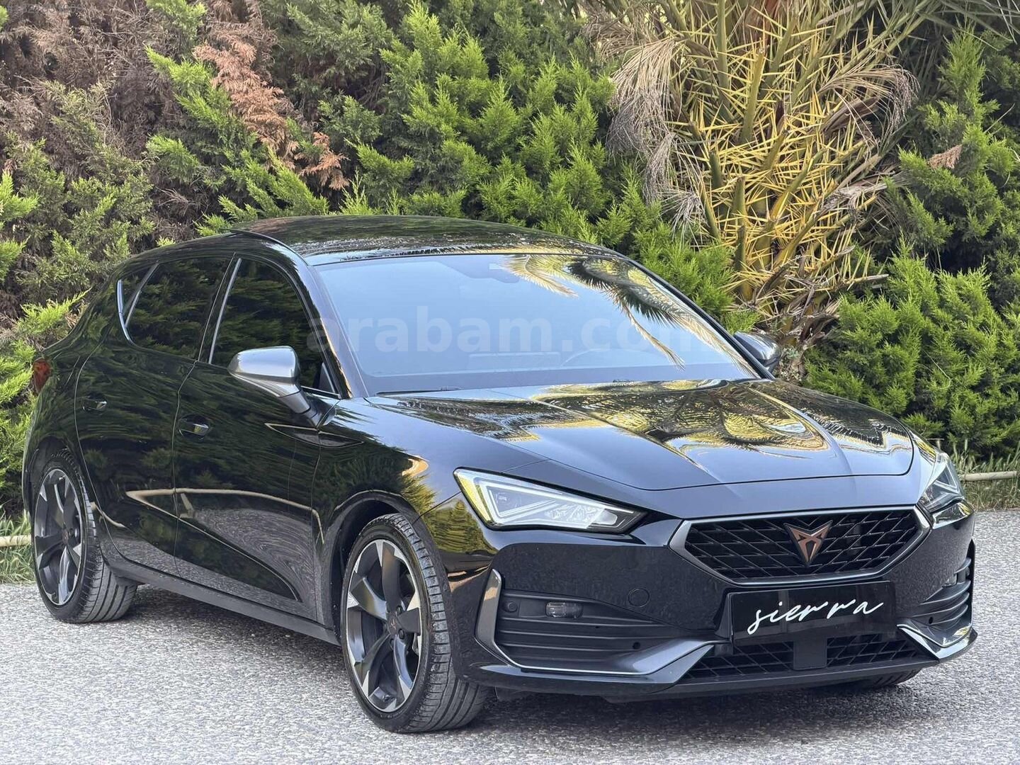 Galeriden Cupra Leon 1.5 eTSI Standart 2023 Model Bursa 72.000 km Siyah 4