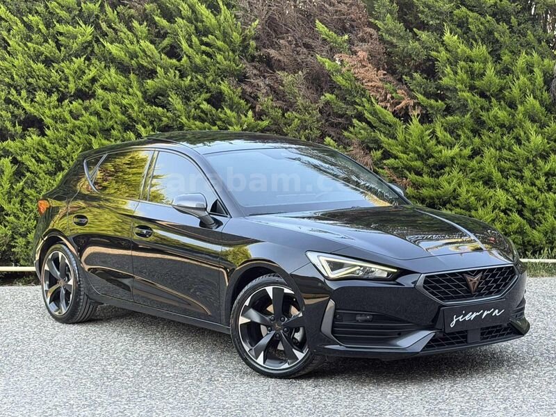 Galeriden Cupra Leon 1.5 eTSI Standart 2023 Model Bursa 72.000 km Siyah