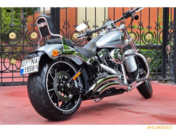 -ÜNLÜOĞLU- HARLEY DAVİDSON BREAKOUT FXSB HARD CANDY CUSTOM