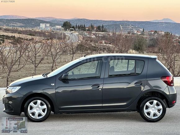 _2019_DACİA_SANDERO_TERTEMİZ_SERVİS_BAKIMLI_YAKIT_CİMRİSİ_