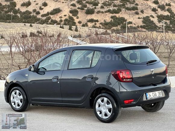 _2019_DACİA_SANDERO_TERTEMİZ_SERVİS_BAKIMLI_YAKIT_CİMRİSİ_