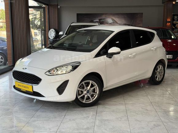 2020 MODEL FORD FİESTA HATASIZ BOYASIZ 14.000 KM ORJİNAL !!!