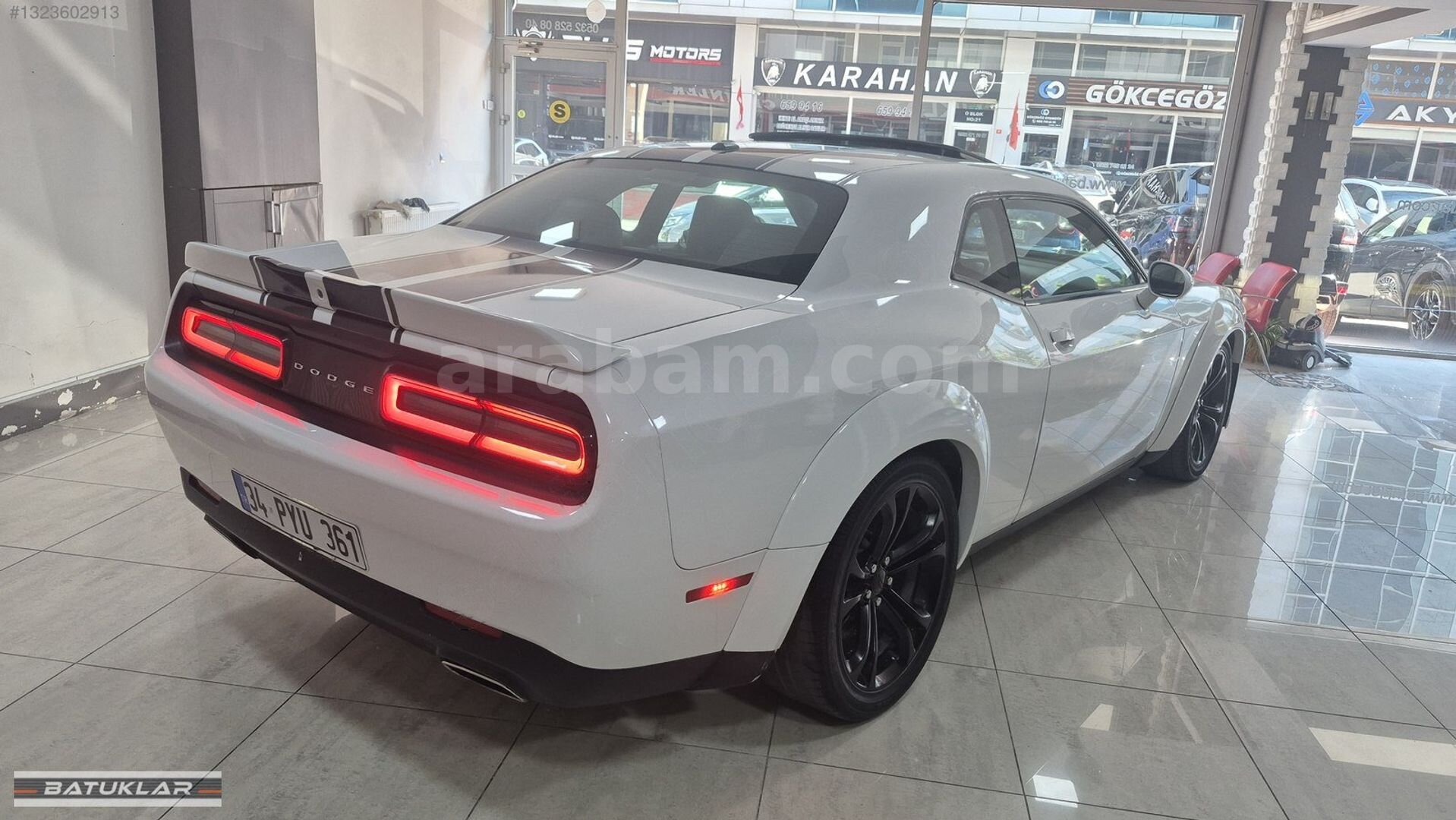 Galeriden Dodge Challenger SE 2020 Model İstanbul 39.500 km Beyaz 4