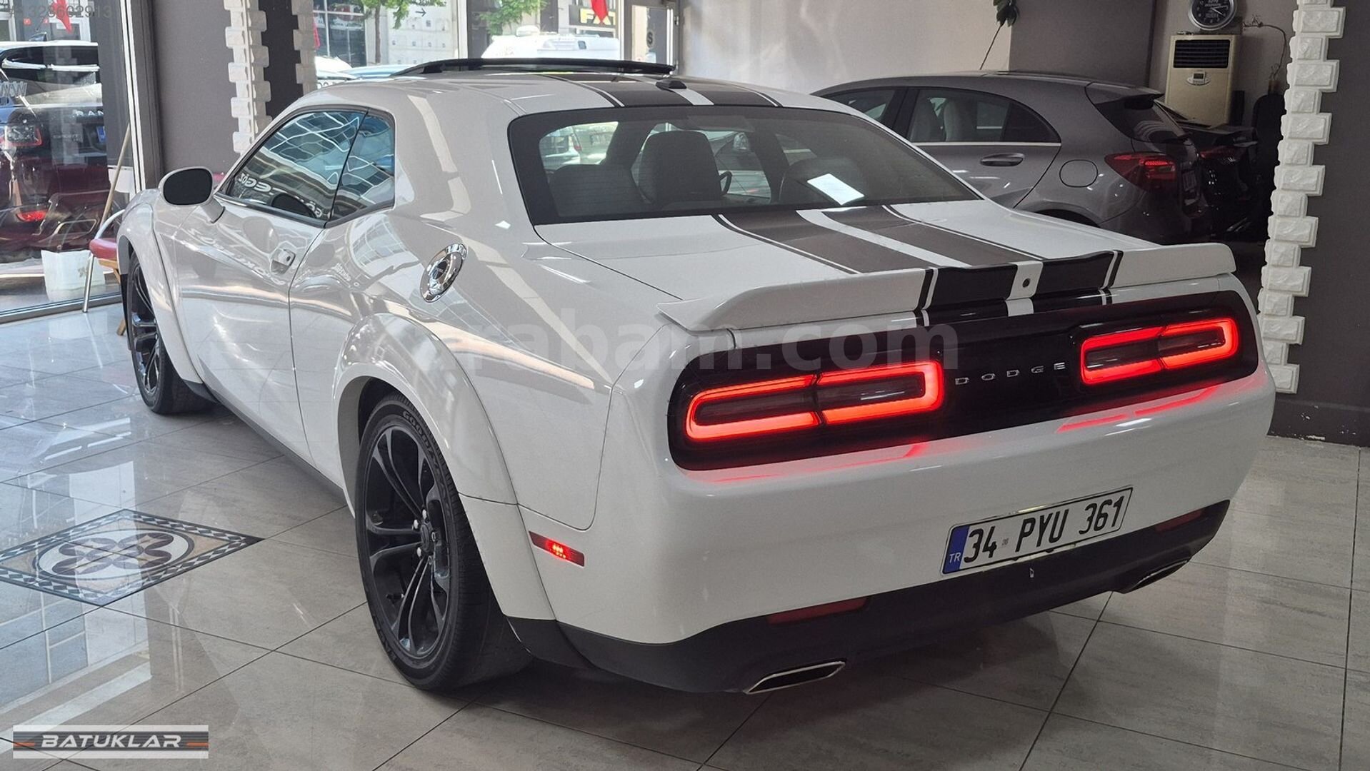 Galeriden Dodge Challenger SE 2020 Model İstanbul 39.500 km Beyaz 2