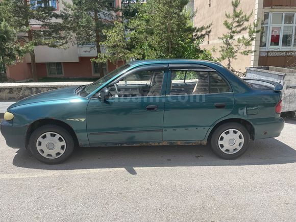 Sahibinden Hyundai Accent 1.3 LS 1998 Model 