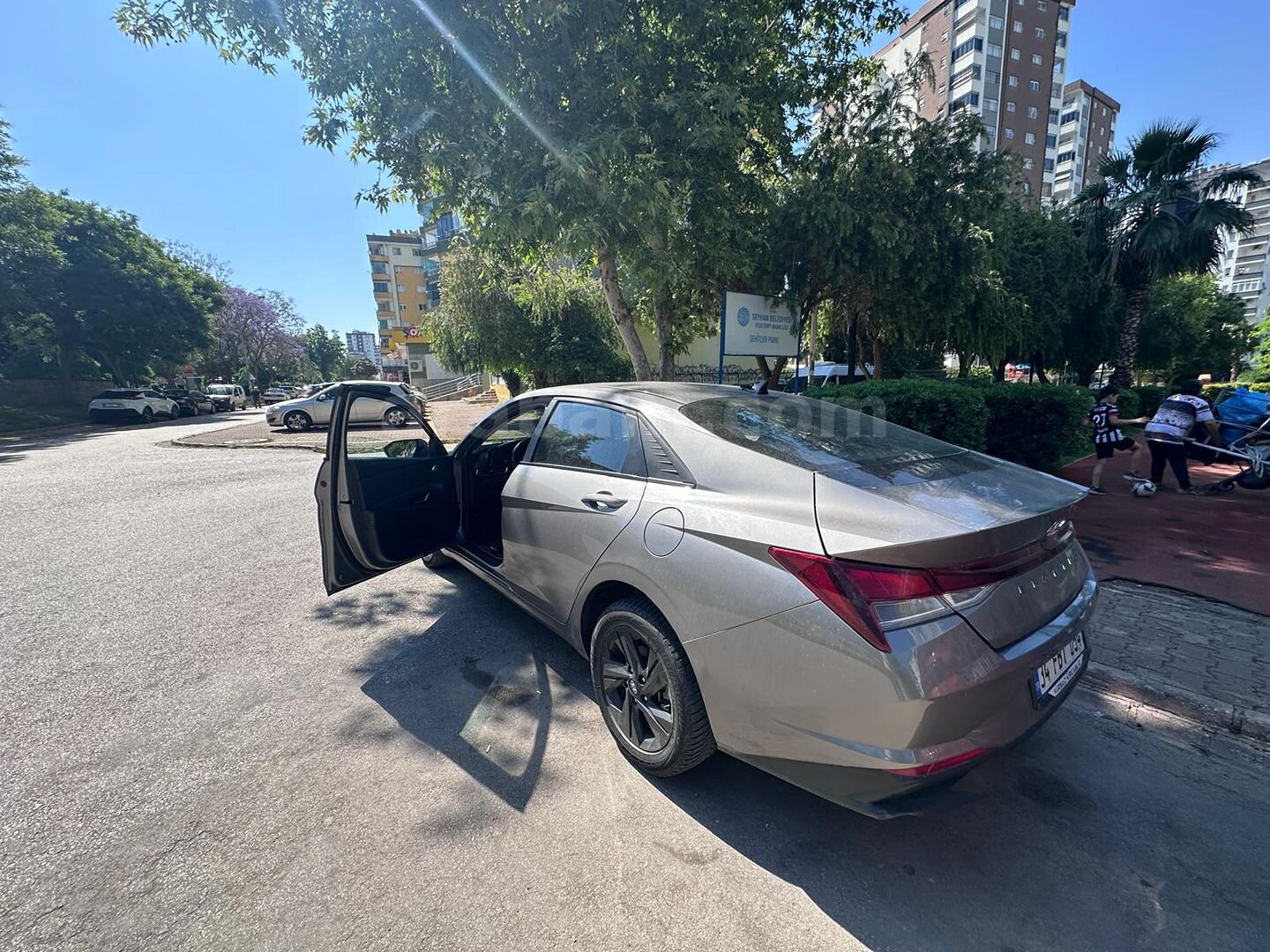 Sahibinden Hyundai Elantra 1.6 MPI Smart 2021 Model Adana 192.000 km Gri (Gümüş) 4